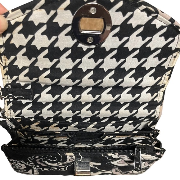 Vera Bradley Wristlet - Midnight Paisley Wallet - Picture 4 of 7